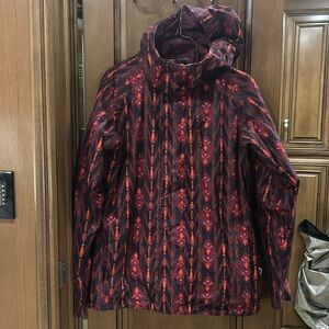 Burton Ski/Snowboard Jacket Size Medium.